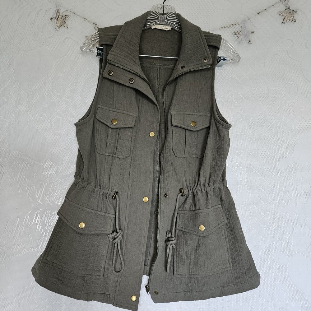 Doe & Rae Small Olive Green 100% Gauze Cotton Sleeveless Utility Jacket Safari